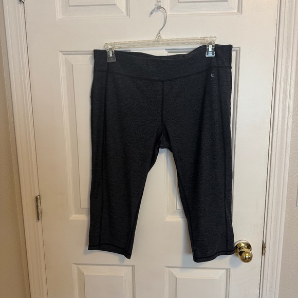 Danskin Now Performance Dri More Melange Capri Sport Tight Legging Size XL - Picture 3 of 10